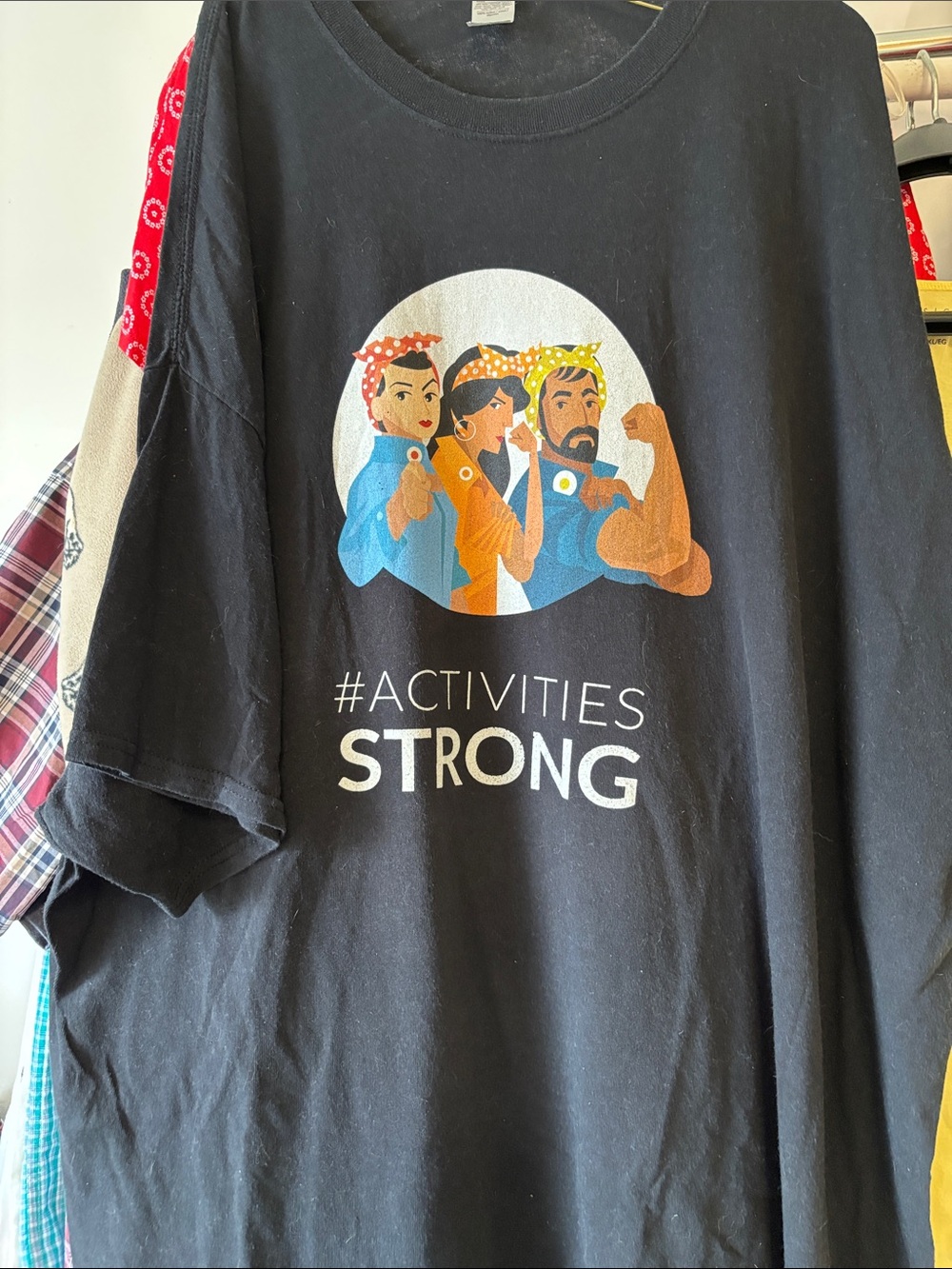 Gildan Black #ACTIVITIES STRONG Graphic Tee